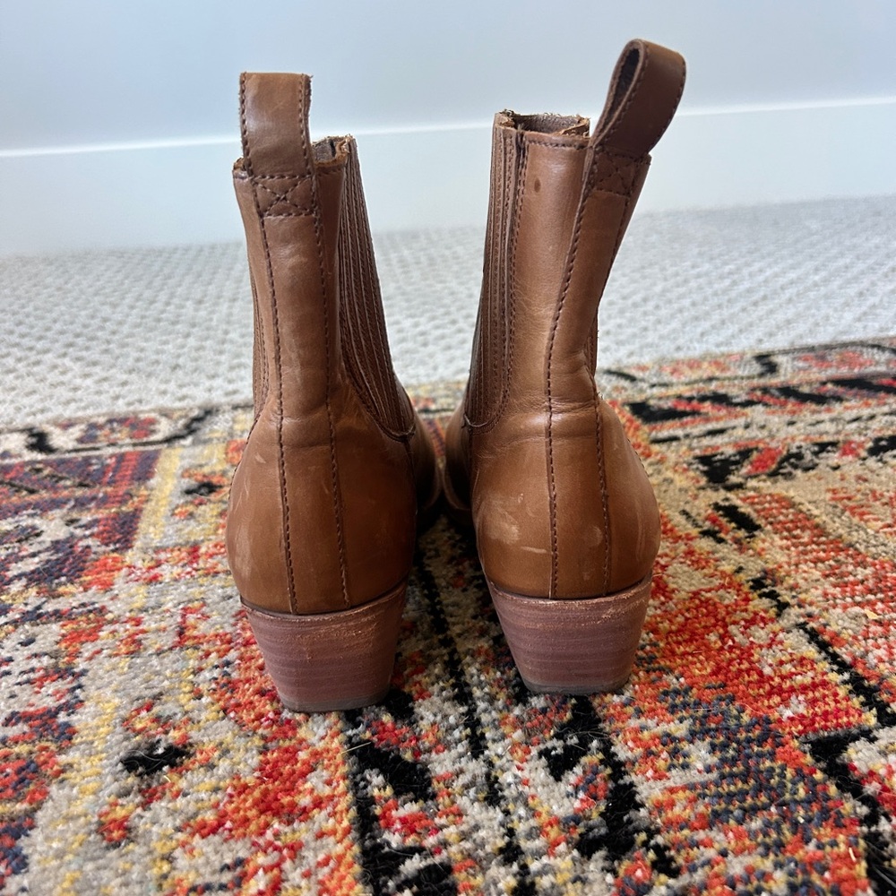 Frye Sacha Leather Chelsea Boots - Picture 4 of 9